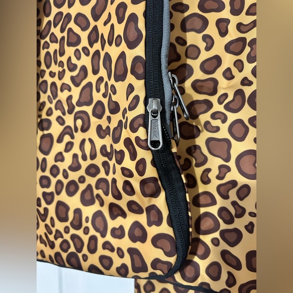 BAGAIL Leopard Print Travel Bag Set - Picture 3 of 5
